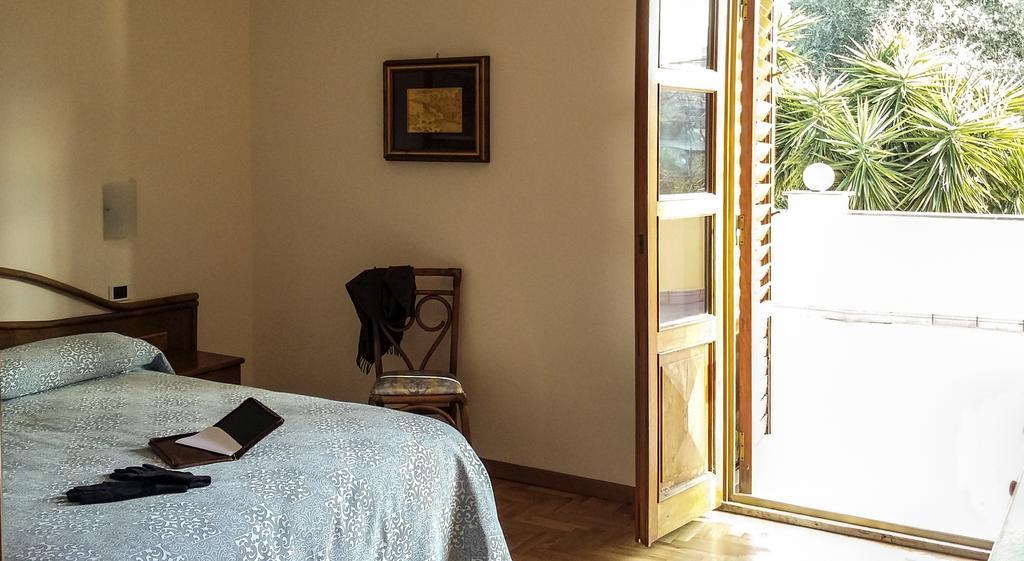 La Gaggia Guest House Piano di Sorrento Room photo